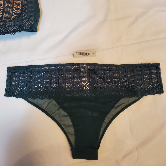 Adore Me Nymphadora Contour - Picture 10 of 12